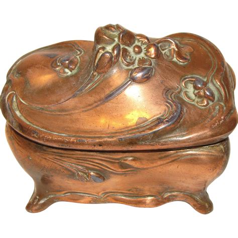 how much a jb 102 metal jewelry box worth|Antique Art Nouveau Jennings Brothers JB Jewelry .